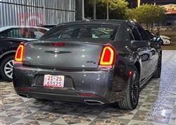 کرایسلەر 300